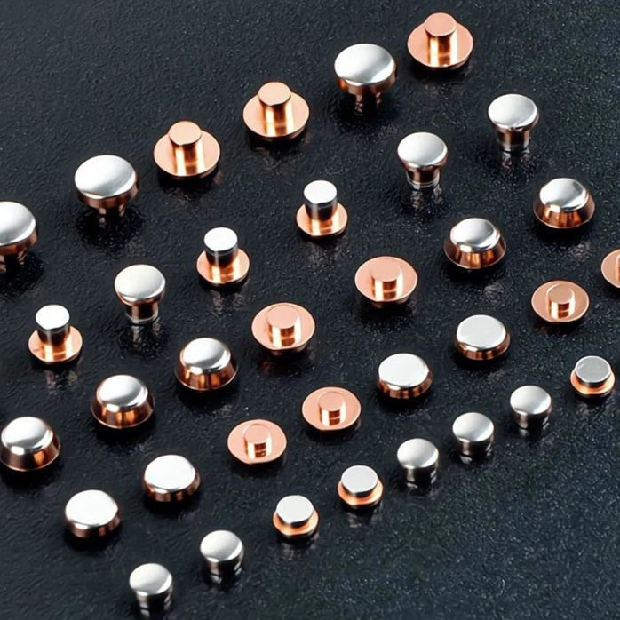 Intricate electronic parts manufactured with Swiss machining for small-scale, high-accuracy production.